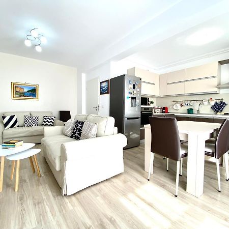 Nataly'S House Apartment Brasov Exterior photo