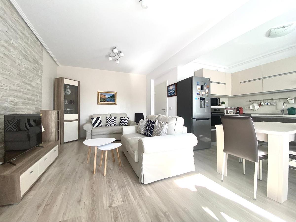 Nataly'S House Apartment Brasov Exterior photo