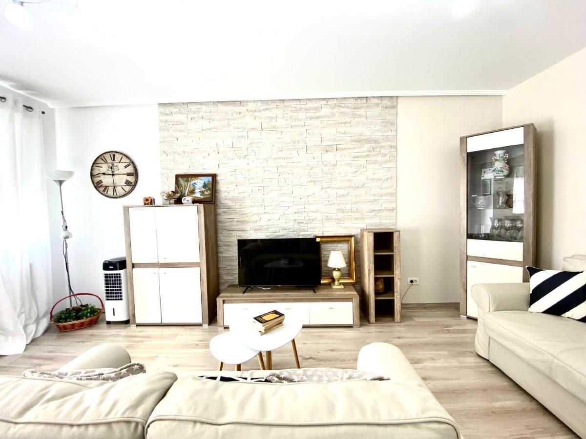 Nataly'S House Apartment Brasov Exterior photo